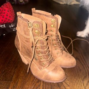 Brown Heeled boots